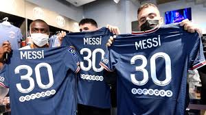 Meanwhile, barcelona supporters continue to wait for news on messi's future with the forward's contract at the club set to expire at midnight on june 30 unless a. 2uvwju4tjk3tnm