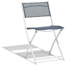 Laisser les gens dehors faire la queue dans le froid. Chaise Pliante London Bleu Orage Table Chaise Salon A Chaise Chilienne Gifi Agencecormierdelauniere Com Agencecormierdelauniere Com
