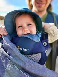 YASSSSSSSSS MOM'S HOME FROM WORK!!