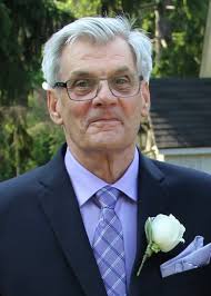 Obituary of Lloyd Quiring