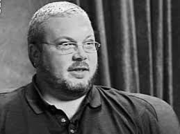 Muere Eric Engstrom, el ingeniero gracias al que puedes jugar en tu  ordenador Windows