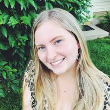 Emily Smidt (@emilyssmidt)