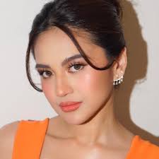 Julie Anne San Jose