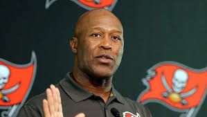 Former NFL coach Lovie Smith hired as Illinois coach