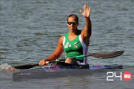 Check spelling or type a new query. Kajak Kenu Kiss Kopasz Es Csipes Nyert A Valogaton 24 Hu