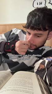 Humor Literario: Reflexiones Sobre Libros