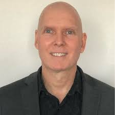 Chris Krasowski's Instagram, Twitter & Facebook