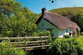 Holiday At Ford Cottage Em Coombe Cornualha The Landmark Trust Holiday Cottages To Rent Rent Cottage Holiday Cottage