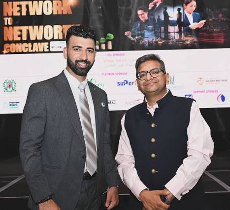 Meet Kunal Saraogi – India's Stock Market Maestro @kunalsaraogichannel I  had the opportunity to meet Mr. Kunal Saraogi, a SEBI Registered Research  Analyst (No. INH100001609) and a leading voice in India's stock