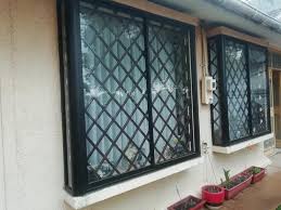 Los diseños de rejas para puertas y ventanas harán que se vea muy linda la fachada de tu casa, porque ha llegado a mis oídos como muchas. Cercos Rejas Y Protecciones Posts Facebook