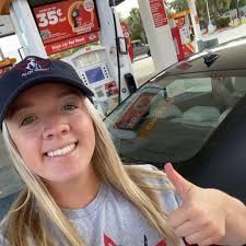 We'd like to offer a huge thank you to @CircleKstores for their incredible  support of our mission and scholars! On Circle K Fuel Day, they generously  offered the nation 40 cents off