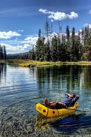 Media ownership is also very concentrated, with six owners controlling more than 90% of the daily. Packraft Sverige Packrafts And Lightweight Outdoor Gear