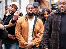 How to become a bodyguard. Kanye West S Former Bodyguard Says He S Neediest Moodiest Celeb