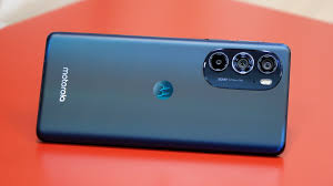 Обзор Motorola Edge X30: ёжик в тумане