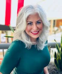 Tania Daniel's Instagram, Twitter & Facebook