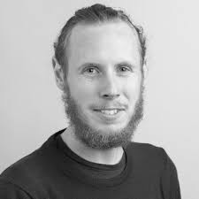 Claus 🇩🇰 🇨🇦 (@lensboel)