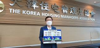 ■ 개그우먼 후배가 생각하는 선배 김준호.jpg. ë™ì • ì´ì„ ë¯¸ ì£¼íƒê´€ë¦¬ì‚¬í˜'íšŒìž¥ ì–´ë¦°ì´ êµí†µì•ˆì „ ì±Œë¦°ì§€ ë™ì°¸ ì—°í•©ë‰´ìŠ¤