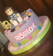 Pasteles de roblox para niñas. Miss Cake Un Ano Mas Preparando El Pastel De Cumpleanos Facebook