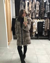 Podium Furs Boutique In Instagram Gonderisi 17 Oca 2018 11 46oo Utc Fur Boutique Coat