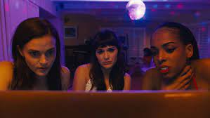 Cam resides in west hollywood, california. Netflix Lands Fantasia Fest Thriller Cam Variety
