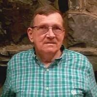 Ray Chastain's Instagram, Twitter & Facebook