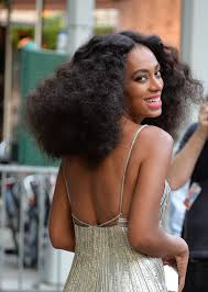 Coiffure afro cheveux crépus printemps été 2015 coiffures. Coiffure Et Soins Des Cheveux Afro L Express Styles