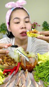 ត្រីឆៅជាមួយទឹកត្រីបុក #eating #eatingshow #eat #foodie #foodlover  #foodblogger #Yum #yummyyummy #yummyfood #asiafood #mukbang #asmr  #reelsvideoシ #viralreelschallenge #funnyvideos #delicioso ...