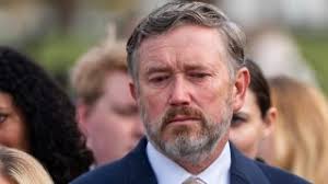 Emmer calls for Ethics investigation into Omar; Democrat says she's  embarrassed for him