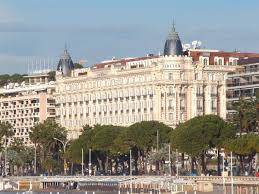 Poised along the promenade de la croisette, it is part of the city's center where there are many sights and attractions. Intercontinental Carlton Cannes Cannes 1913 Structurae