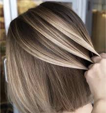 Il faudra cependant veiller à ce qu'ils soient bien propres et dépourvus de nœuds. Brushing Lisse Sur Cheveux Courts Mi Longs Et Longs Pres Des Catalans A Marseille Salon De Coiffure Pas Cher A Marseille 7 Louna Rose