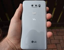 LG V30 hands-on: Believe the hype ...