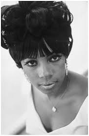 The supremes star mary wilson made sure that all eyes were on her on tuesday night when she attended the launch night of motown: Rex Features C Jazzinphoto Pagina 2