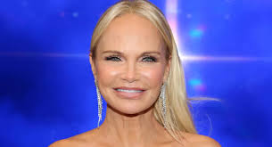Kristin Chenoweth Honors Birth Mom