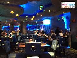 It S A Fun Dining Experience For Kids And Adults At The Aquarium Restaurant Nashville Tn Fun Times Guide Nashville Trip Nashville Vacation Visit Tennessee