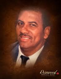 Lee Stinson's Instagram, Twitter & Facebook