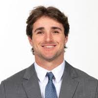 Thomas Hott's Instagram, Twitter & Facebook