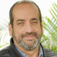 100+ perfiles de «By Terry»