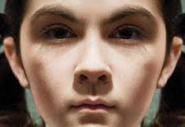 Esther: quelle sale gosse!