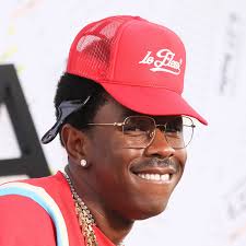 💛 PEANUTS is 74 years old today! 🎉 The first PEANUTS comic strip debuted  OTD in 1950 and featured Patty, Shermy, and “Good ol' Charlie Brown!⁠”⁠⁠ “I  like to think of Charlie