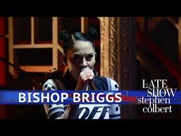 Bishop Briggs White Flag Chords Bishop Briggs Performs White Flag Youtube