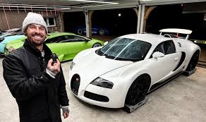 Mat Armstrong buys repossessed Bugatti Veyron for rebuild project |  Understeer