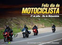 Sejam eles de qualquer idade ou ideologia, o amor ao vento no rosto e à liberdade é capaz de unir gerações. Brasil Racing Off Road Noticias Feliz Dia Do Motociclista