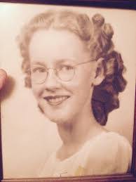 Ophelia Pope's Instagram, Twitter & Facebook