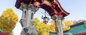 The zoo has many unique animals, including polar bears, pandas, and penguins and it organizes engaging shows and feedings. Zoo Berlin Visitberlin De
