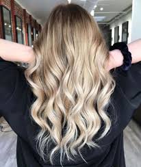 Keep beach waves hair naturally wild and carefree! 10 Best Beach Wave Hairstyles For Summer 2021 Her Style Code