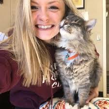 Abby Engel's Instagram, Twitter & Facebook