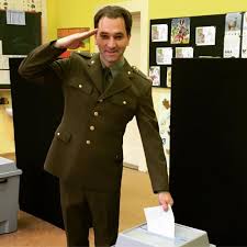 Ondrej sokol was born on october 16, 1971 in sumperk, czechoslovakia. Ondrej Sokol Volil Jako Vojak