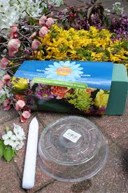 Enviamos arreglos florales con rosas económicos o según su presupuesto, a sus seres queridos a domicilio en bogota colombia. Centros De Mesa Rapidos Y Economicos Ideas Guia De Manualidades
