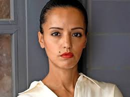 Hass im Netz! So wehrt sich Sawsan Chebli gegen Hetze