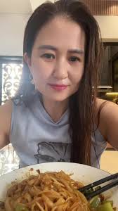 Kim Ngo (@kimngo80)'s videos with 好吃